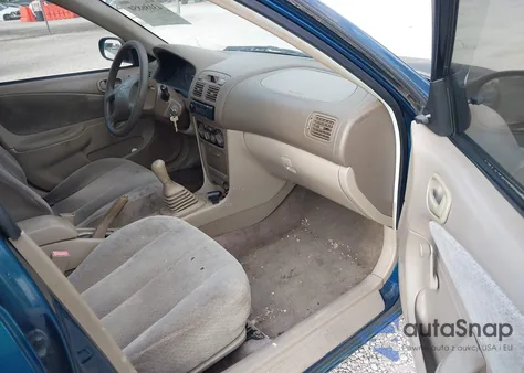 1998 Toyota Corolla Ve/Ce/Le z USA, uszkodzony, nr VIN 2T1BR12E2WC086732